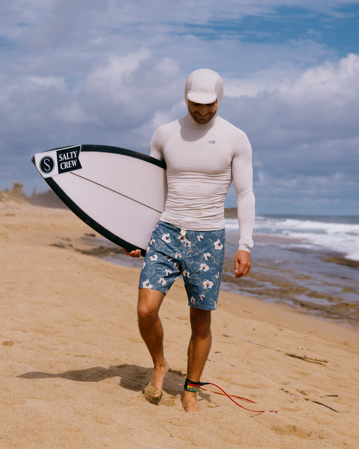 APEX HOOD SURF RASHGUARD - Light Grey | Salty Crew Premium