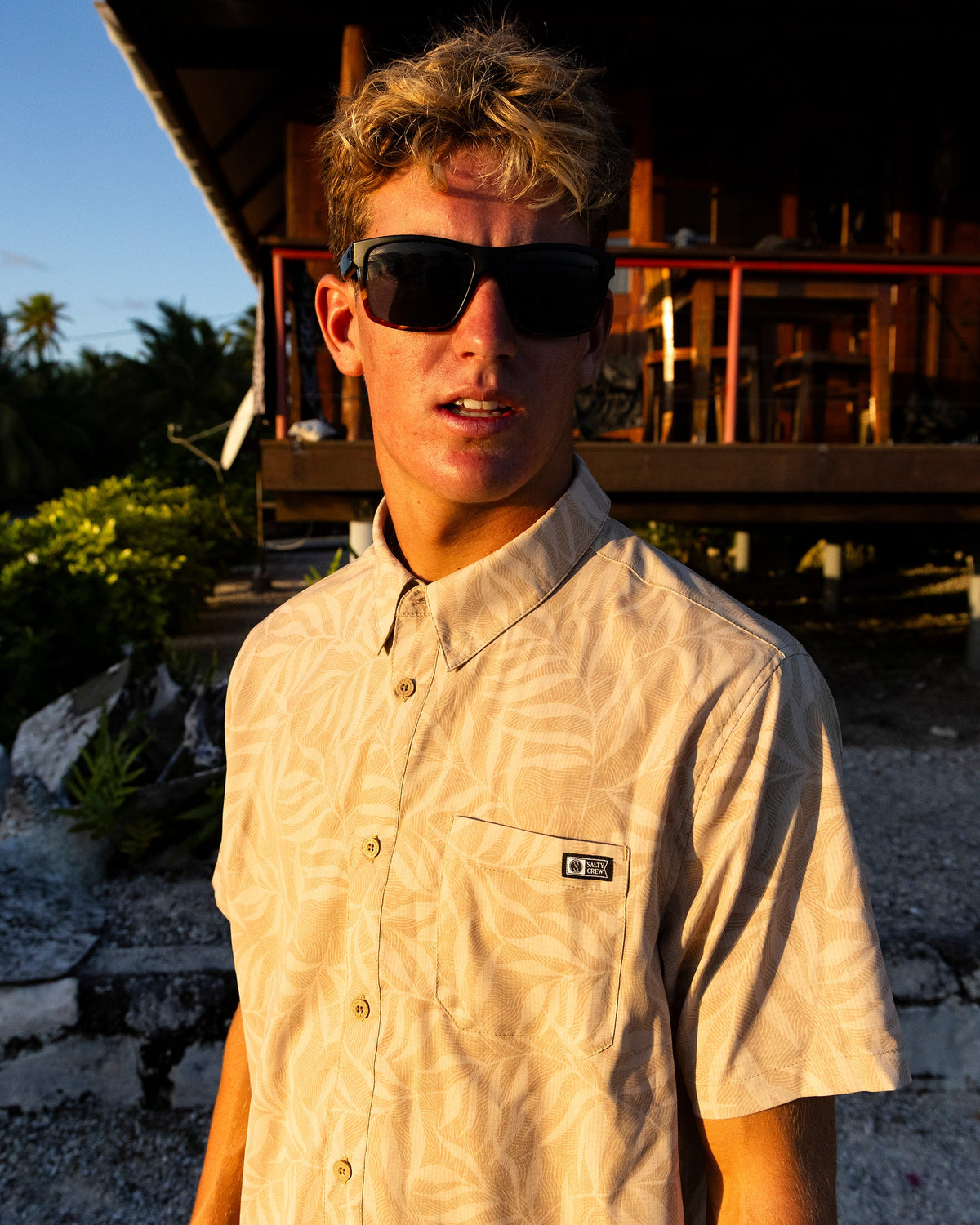 BREEZER PERF BUTTON UP - Khaki | Salty Crew Premium