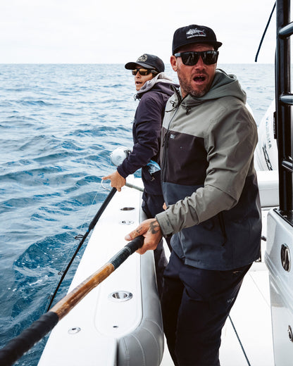 LONG RANGE JACKET - Iron | Salty Crew Premium