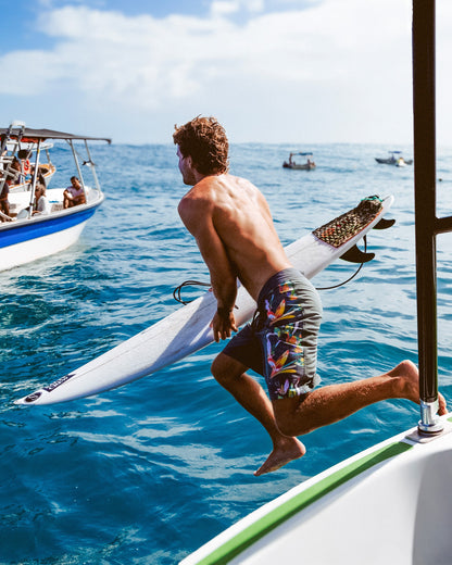 FLAGSHIP BOARDSHORT - WASHED GREEN | Salty Crew Premium