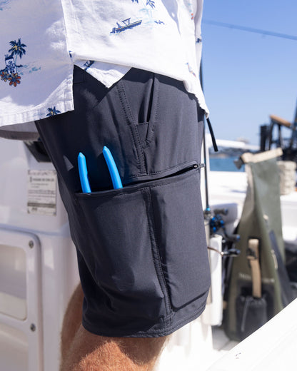 TRANSOM TECH SHORT - Phantom | Salty Crew Premium
