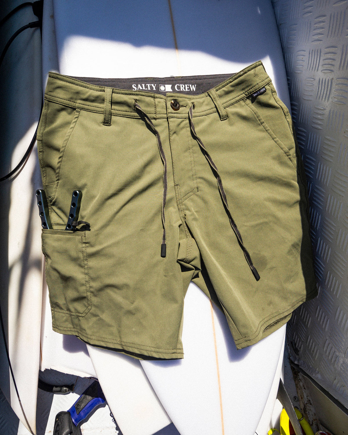 TRANSOM TECH SHORT - Dusty Olive | Salty Crew Premium