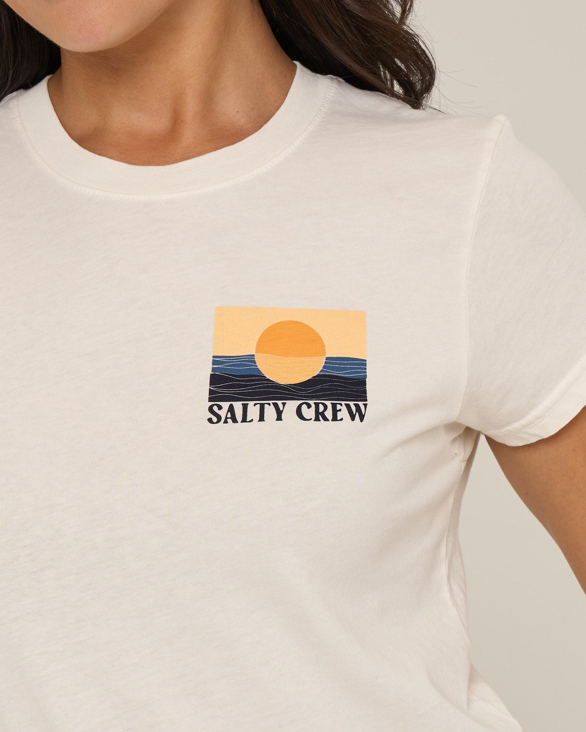 RETRO WAVE MODERN TEE - Off White | Salty Crew Premium