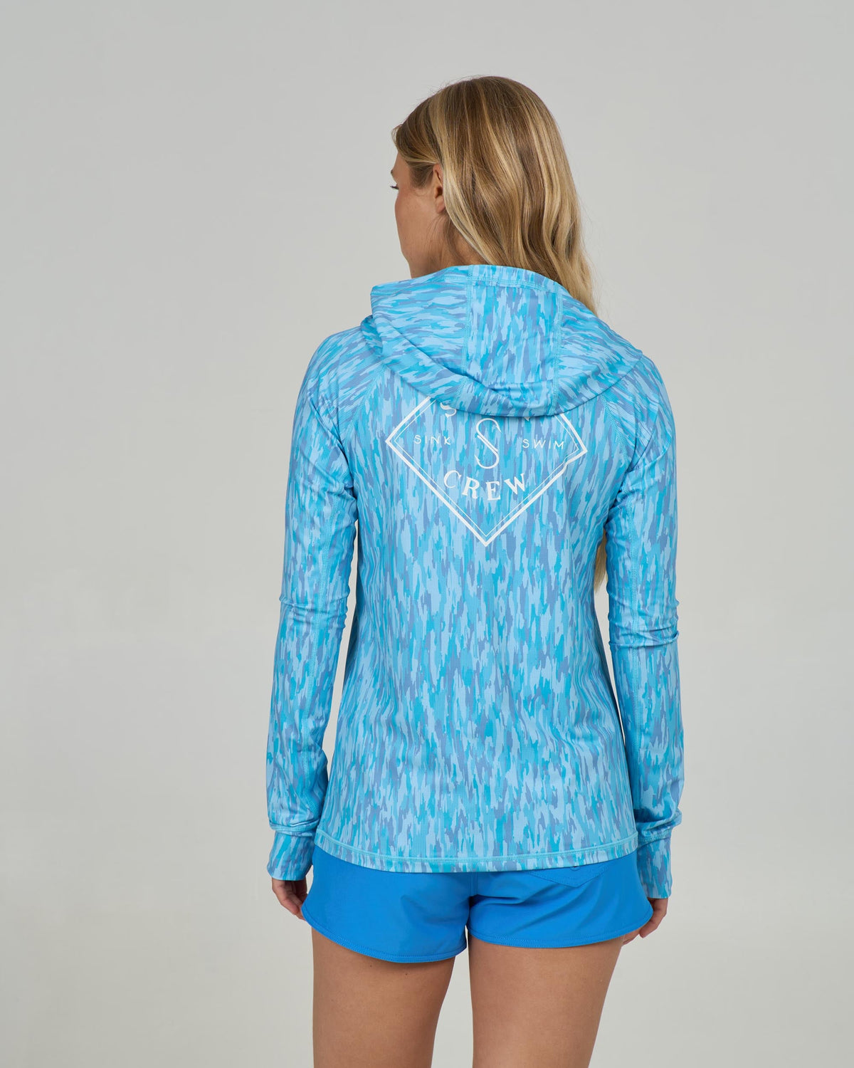 APEX SUNSHIRT - Pool Blue | Salty Crew Premium