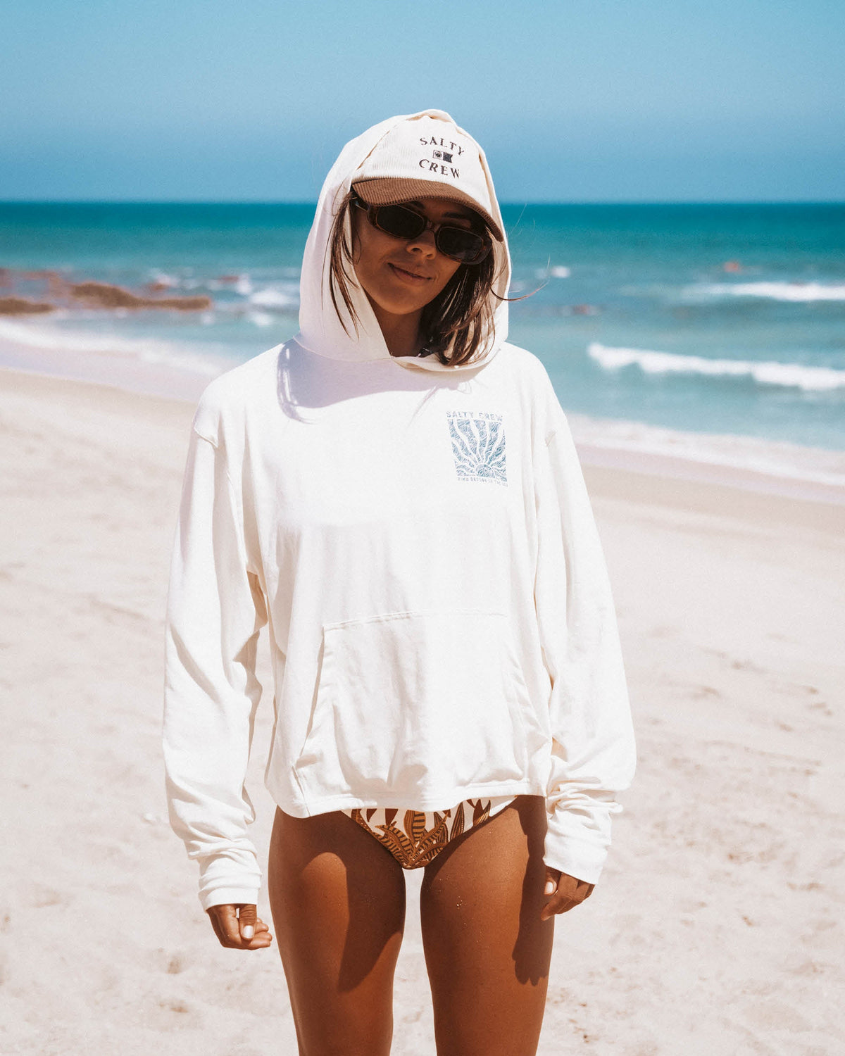 PERFECT SET TECH HOODY - OFF WHITE | Salty Crew Premium