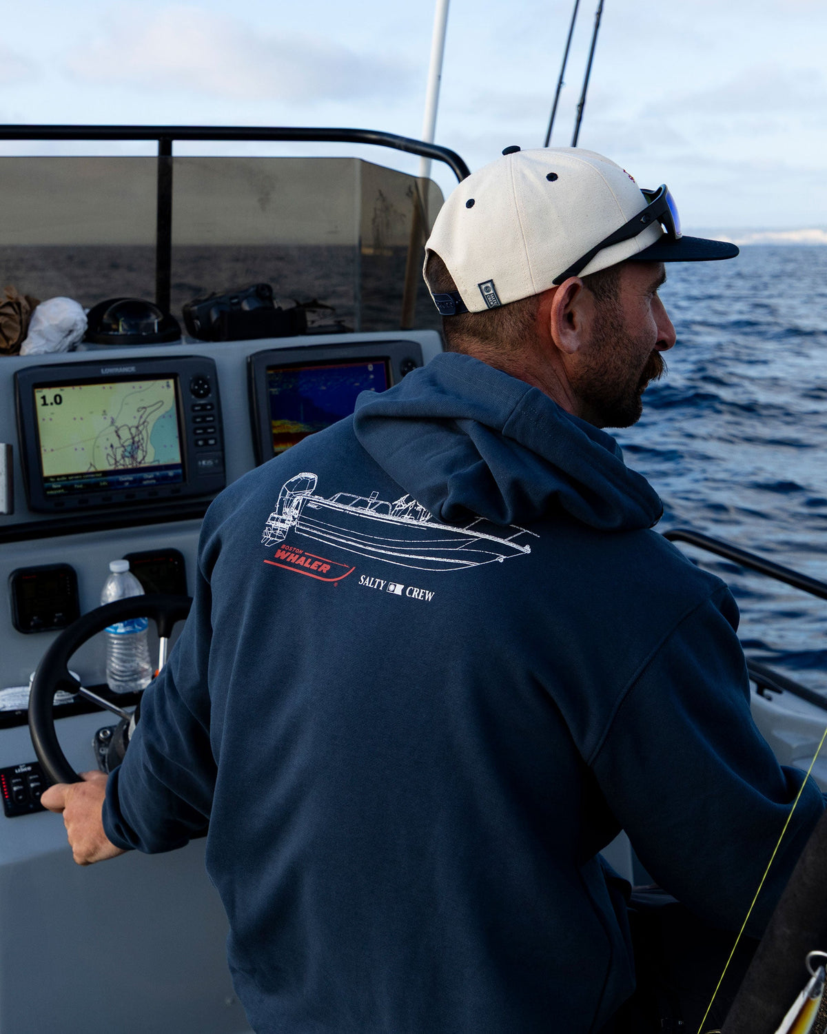 WHALER SCHEMATIC FLEECE - Navy | Salty Crew Premium