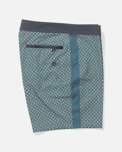 CHANNEL APEX BOARDSHORT - Oceanic | Salty Crew Premium