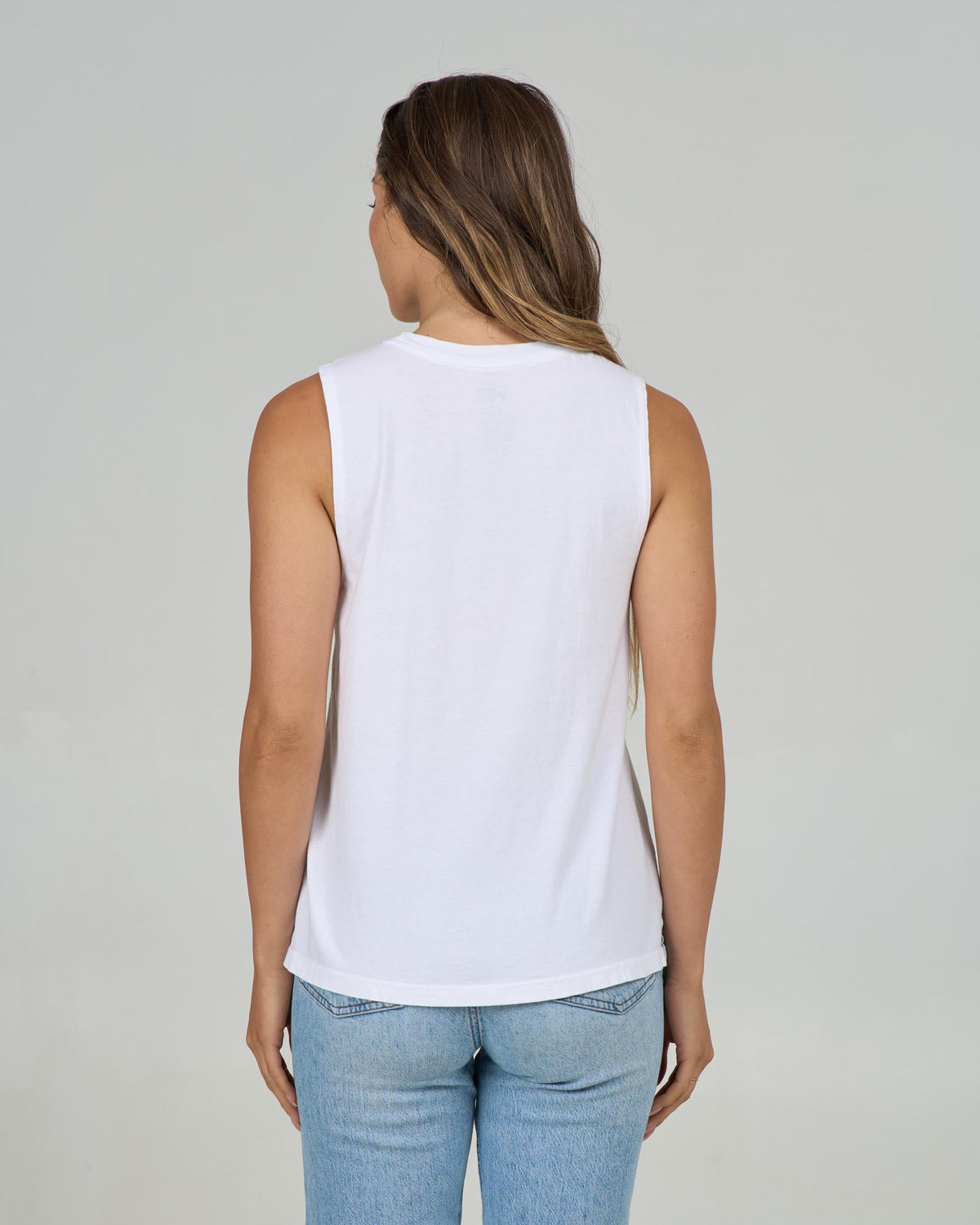 KEYHOLE MUSCLE TANK - White | Salty Crew Premium